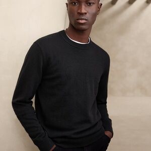 NEW Mens Cashmere Sweater Banana Republic Black XLT Crew Neck GORGEOUS!